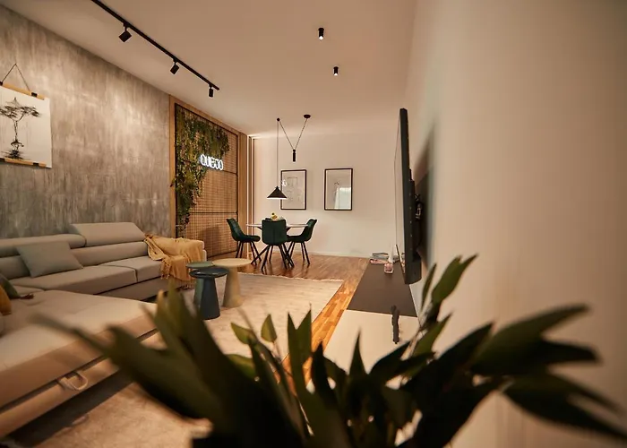 Quiboo Cosmopolit Apartment